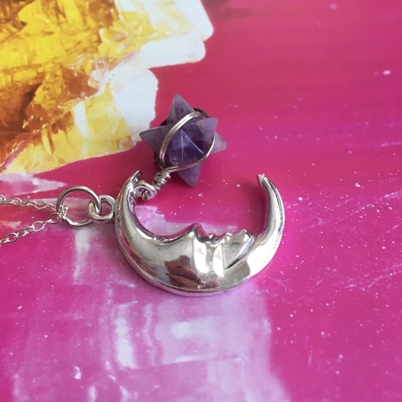 Amethyst Moon Pendant 🌙 - Picture 4 of 5